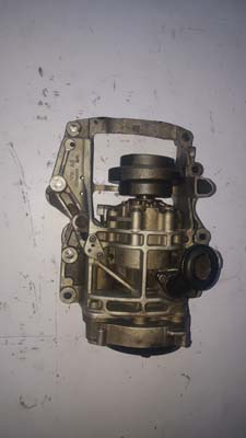 volkswagen polo cus 2013-2015 çıkma yedek cus yag pompası